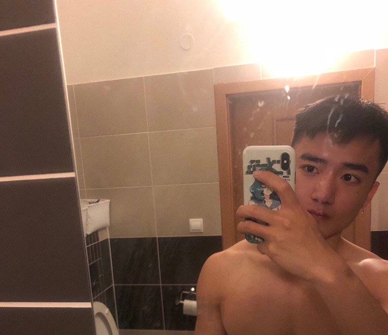 M41_男套图175照片（健美好身材男神同一个人素材男士男生男青年组图微商朋友圈）-5