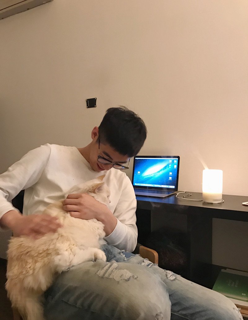 M46_男套图243照片（戴眼镜小年轻学生同一个人组图小青年男神微商朋友圈素材）-1