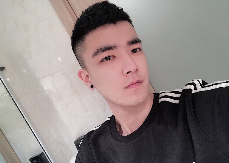 M57_男套图164照片（时尚英俊潮流男神自拍照男生同一个人微信微商朋友圈素材）-2