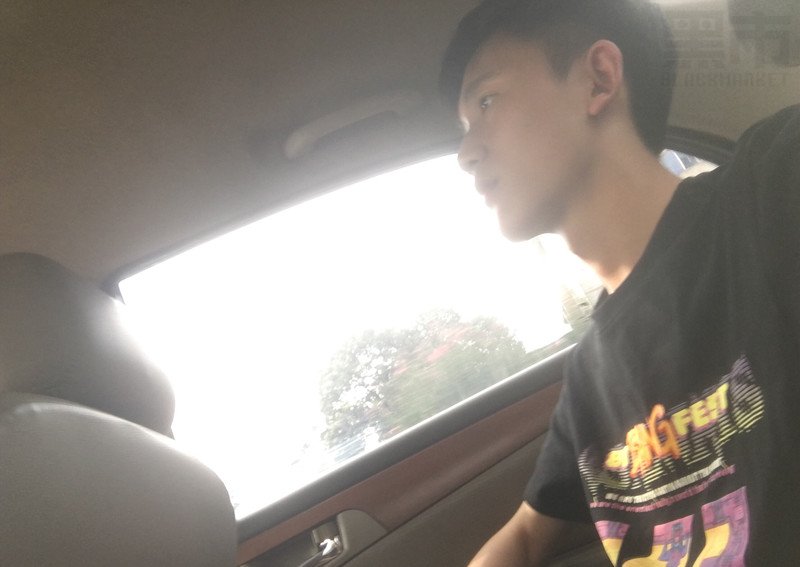 M60_男套图164照片（普通小年轻自拍照片集微信微商朋友圈组图无水印形象照）-11