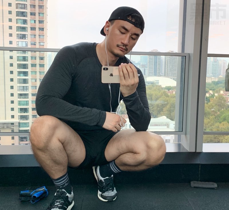M91_男套图371照片（高富帅健身达人一整套生活照 好身材爱自拍男士同一个人照片组）-13
