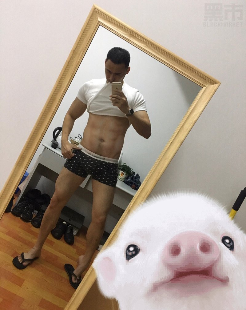 M92_男套图148照片（优质时尚中年男人生活照 沉稳帅气男生自拍照真实套图 有穿西装自拍照）-9