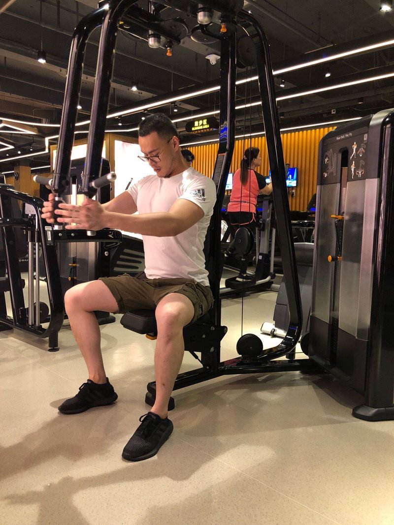M92_男套图148照片（优质时尚中年男人生活照 沉稳帅气男生自拍照真实套图 有穿西装自拍照）-2