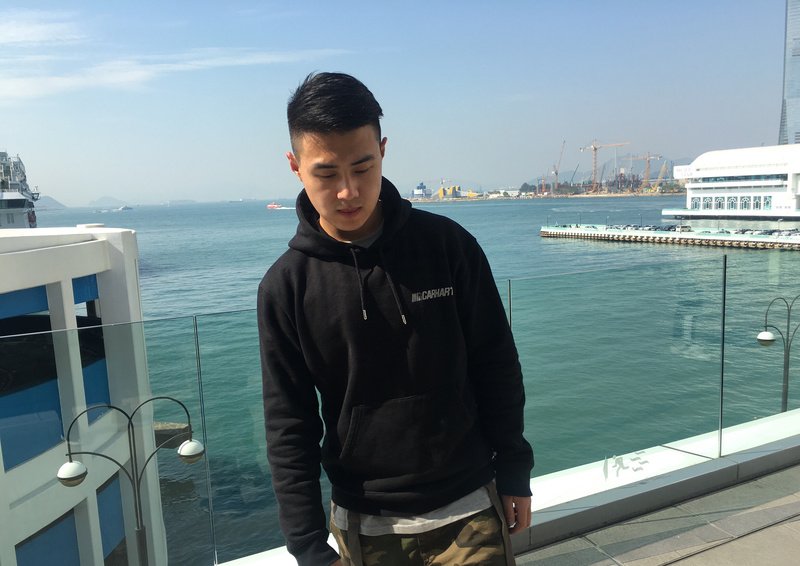 M76_男套图339照片+111视频（年轻帅气男神生活照 一年四季同一个人网恋真实素材图片）-1