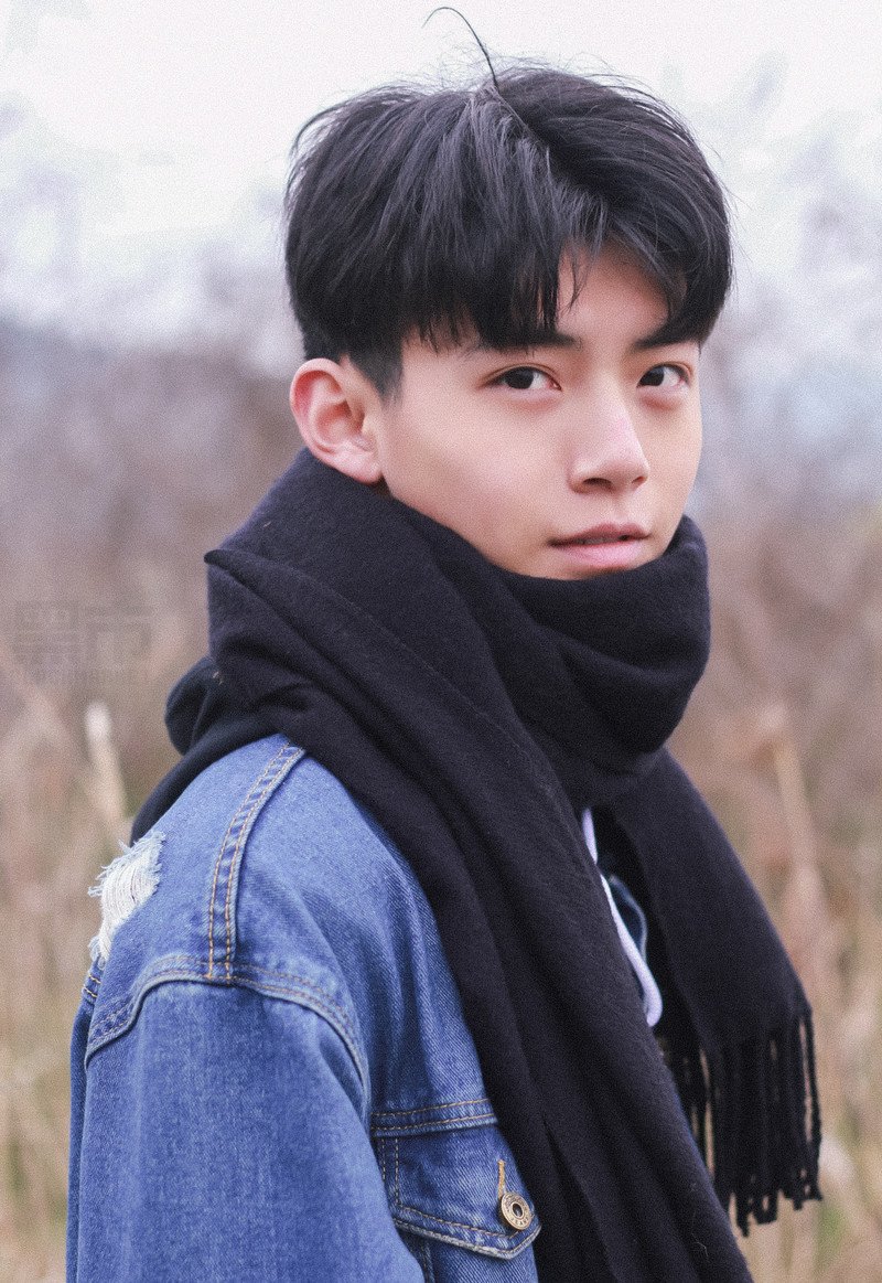 M66_男套图1042照片+1视频（时尚好衣品帅气俊朗青年年轻帅小伙旅游真实干净斯文帅哥）-8