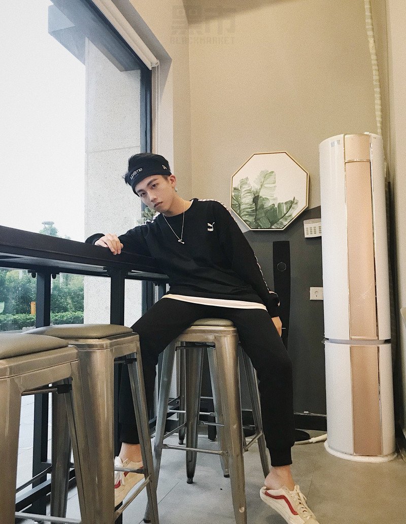 M66_男套图1042照片+1视频（时尚好衣品帅气俊朗青年年轻帅小伙旅游真实干净斯文帅哥）-12