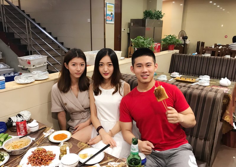 M85_男套图991照片+254视频（小鲜肉男神大学生青春男生日常照片 有豪车合照有在车里面照片）-9