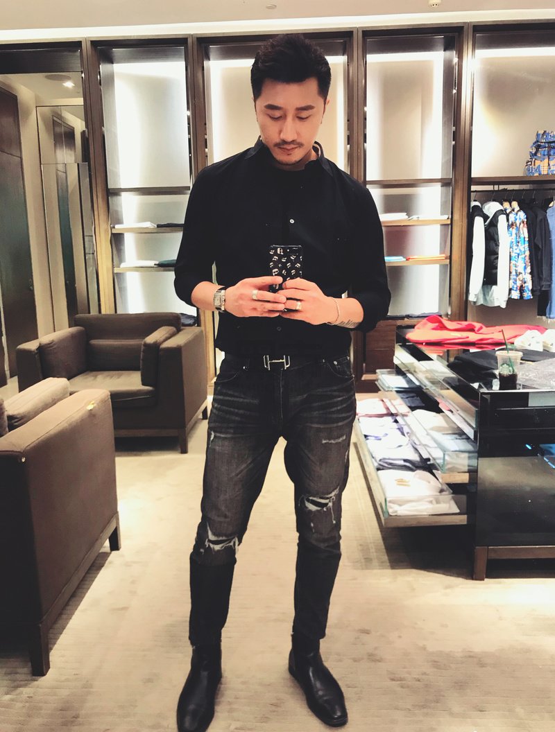 M94_男套图1269照片+6视频（C位男神美妆达人 英俊帅气三十岁男士自拍照 时尚潮流真实男人生活照片30岁）-8