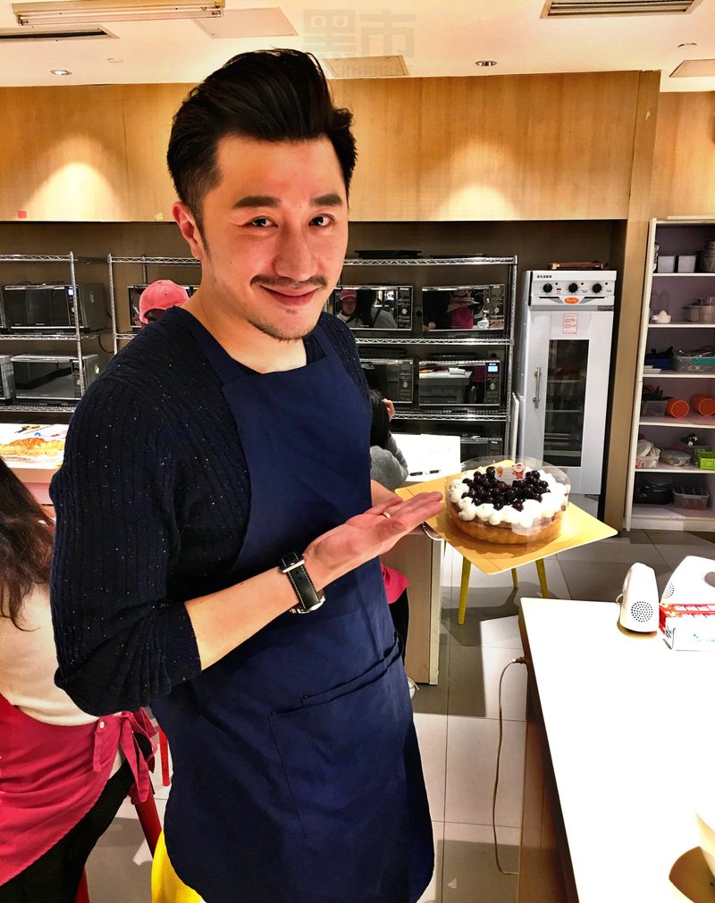 M94_男套图1269照片+6视频（C位男神美妆达人 英俊帅气三十岁男士自拍照 时尚潮流真实男人生活照片30岁）-5