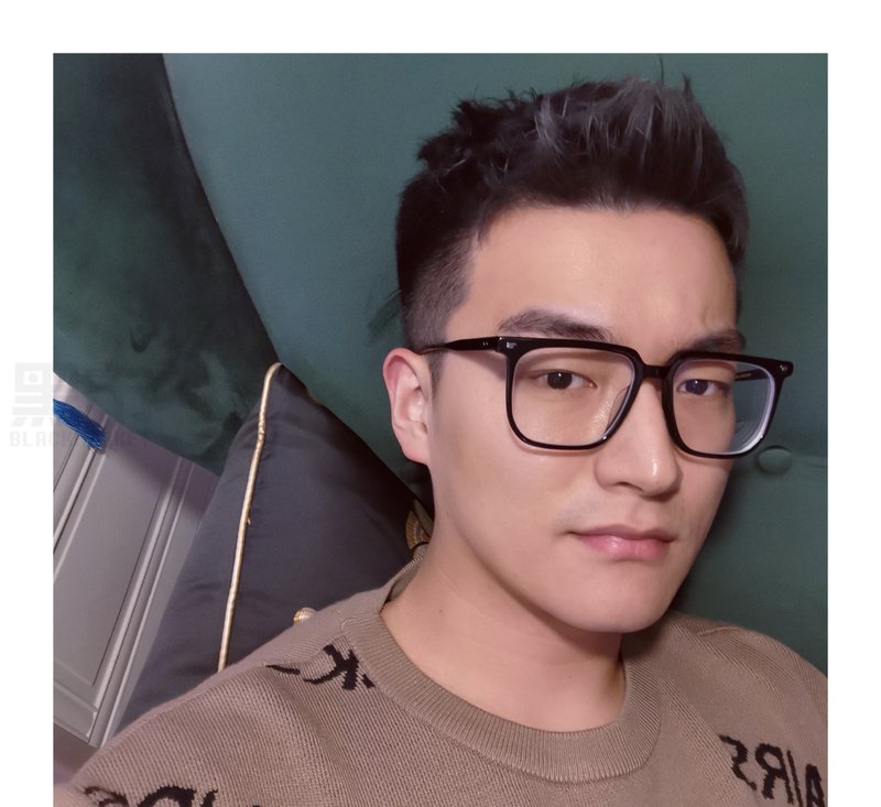 M95_男套图434照片+10视频（戴眼镜年轻小帅哥 普通人日常生活照一整套 真实男神网恋照片组）-15