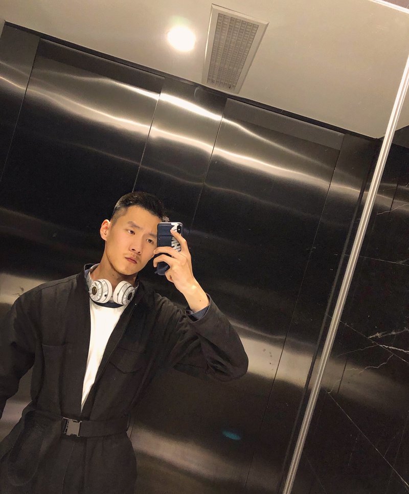 M97_男套图351照片+76视频（青年 成熟帅气多自拍男神图片合集 无水印高清同人网恋照片）-12