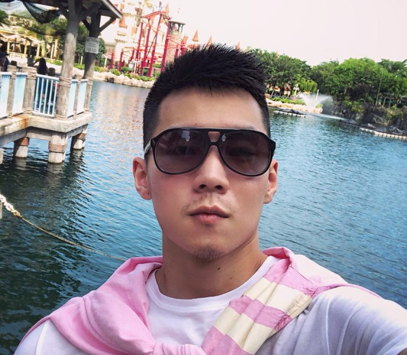 M97_男套图351照片+76视频（青年 成熟帅气多自拍男神图片合集 无水印高清同人网恋照片）-15
