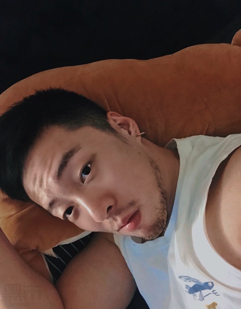 M103_男套图941照片+11视频（时尚潮流英俊男神生活照 高富帅 好身材大胸肌帅气男生自拍照片组）-13