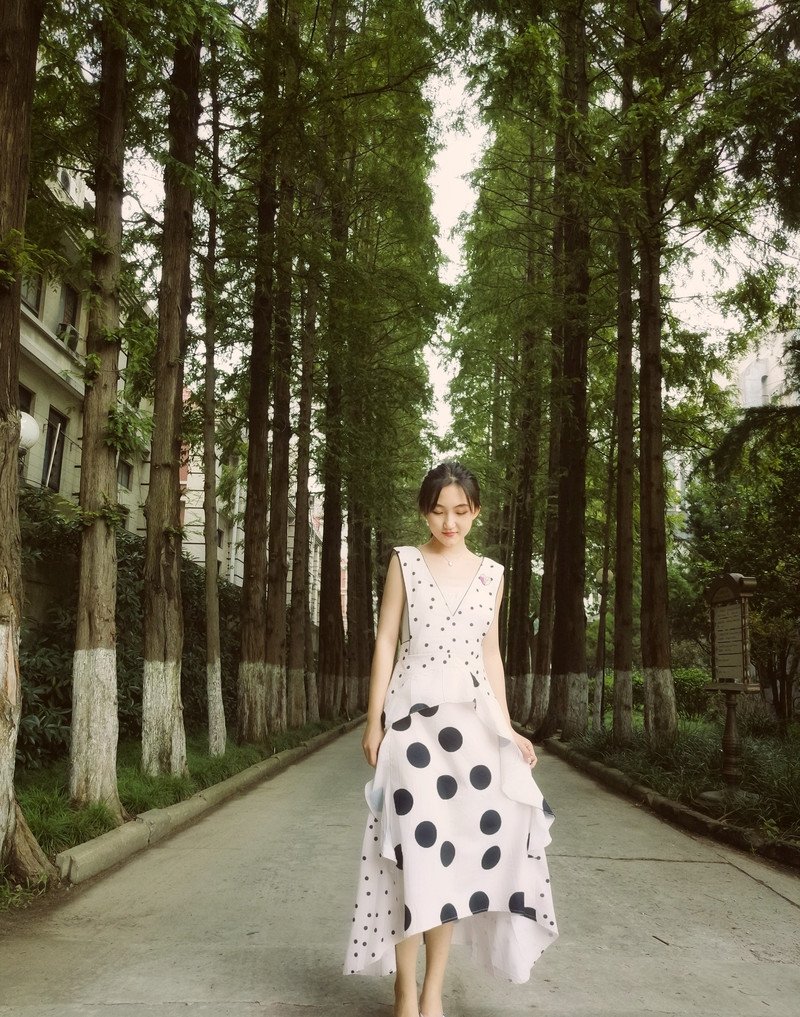 W75_女套图909照片+10视频（年轻女神青春靓丽时尚小女生自拍照微商养号同人套图人物包装图片）-14