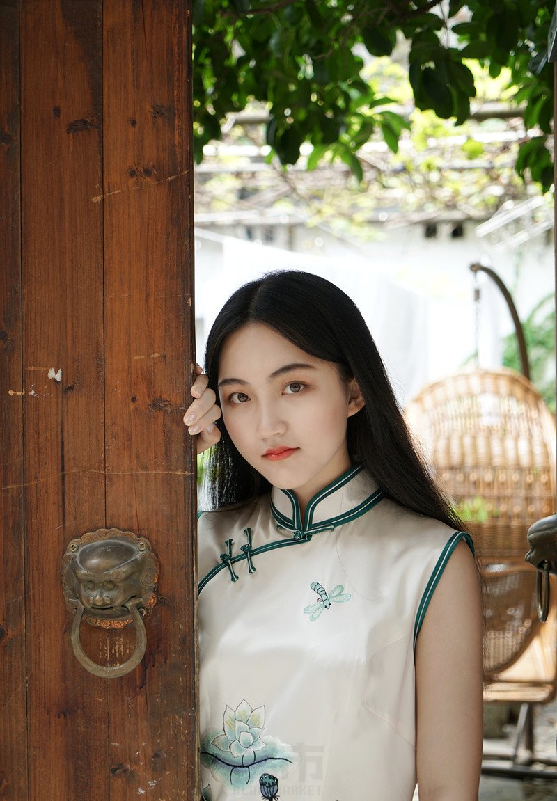 W75_女套图909照片+10视频（年轻女神青春靓丽时尚小女生自拍照微商养号同人套图人物包装图片）-12