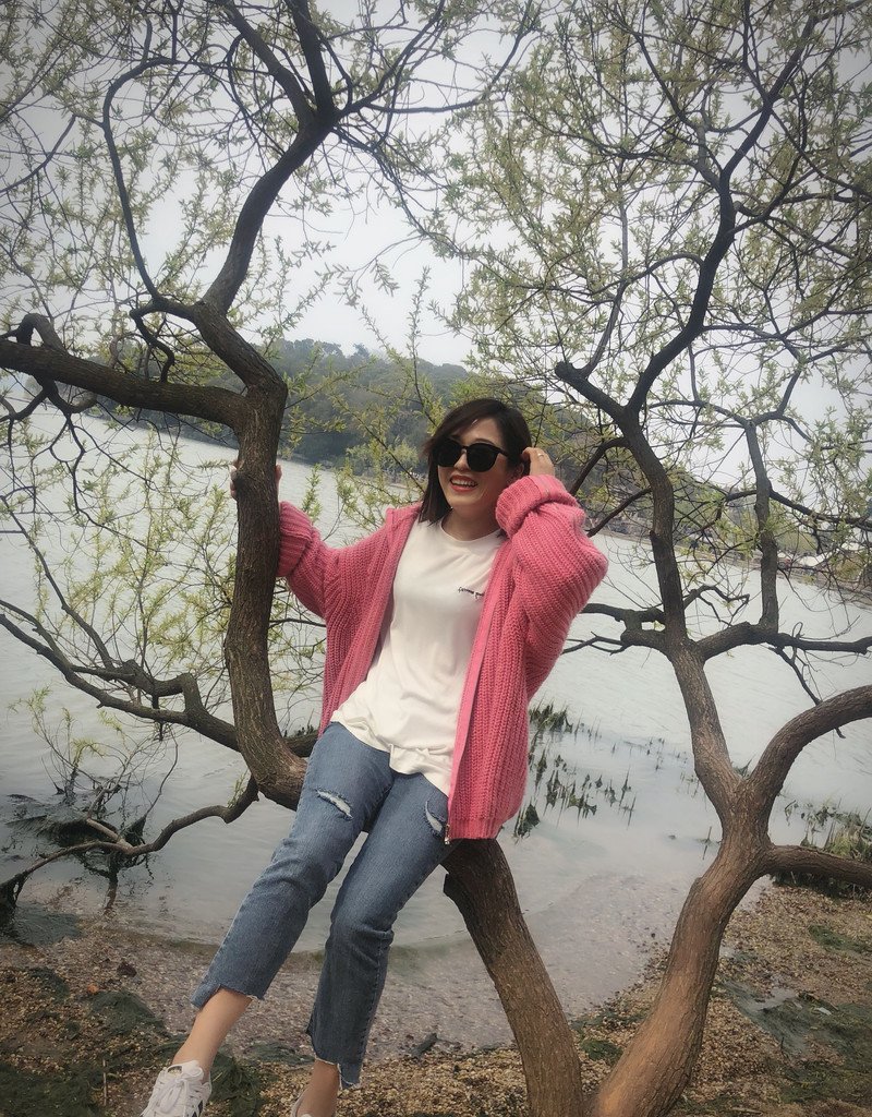 W82_女套图1706照片+74视频（中短发多彩生活女生女神自拍照日常照片微商素材打造QQ空间素材）-7