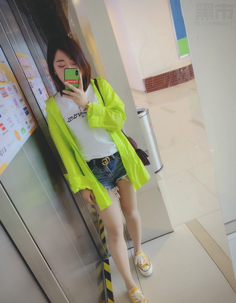 W82_女套图1706照片+74视频（中短发多彩生活女生女神自拍照日常照片微商素材打造QQ空间素材）-6