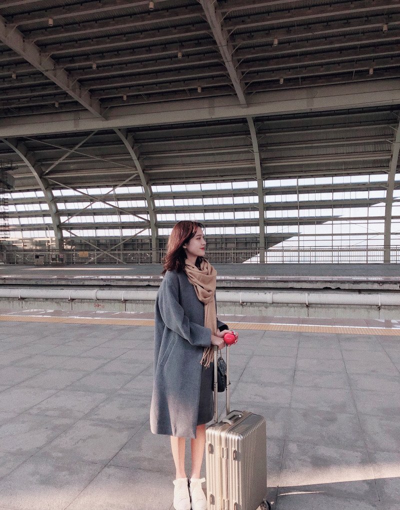 W81_女套图269照片+19视频（校花女神套图 小姐姐自拍照 朋友圈包装素材网恋照片组带视频）-11