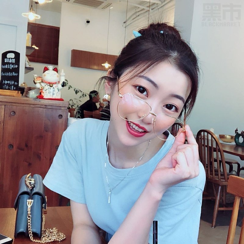 W79_女套图705照片（百变风格靓丽女神小姐姐同一个人照片 无水印高清真实网恋照片套图）-17