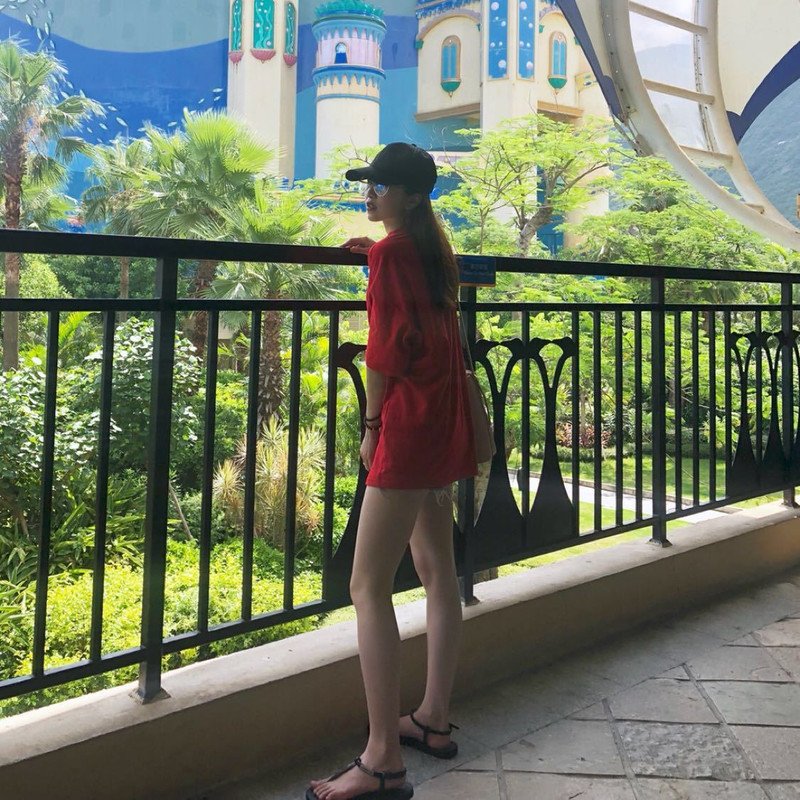 W79_女套图705照片（百变风格靓丽女神小姐姐同一个人照片 无水印高清真实网恋照片套图）-12