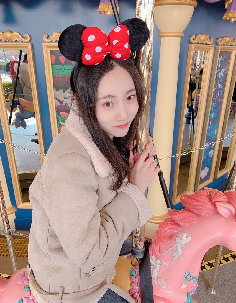 W78_女套图515照片（邻家小姐姐靓女套图 真实同一个人自拍照手机同一个人女神打造朋友圈用）-4