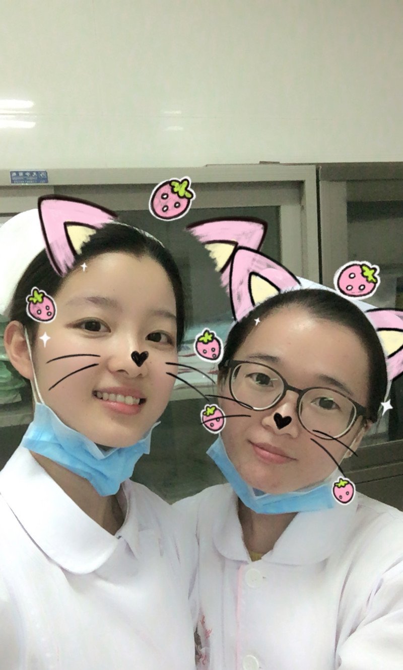 W92_女套图294照片（护士小美女小姐姐素材图片合集 现实普通女生自拍照片合集包装朋友圈）-2