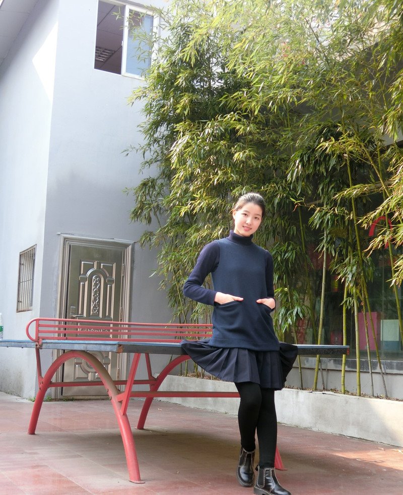 W92_女套图294照片（护士小美女小姐姐素材图片合集 现实普通女生自拍照片合集包装朋友圈）-15