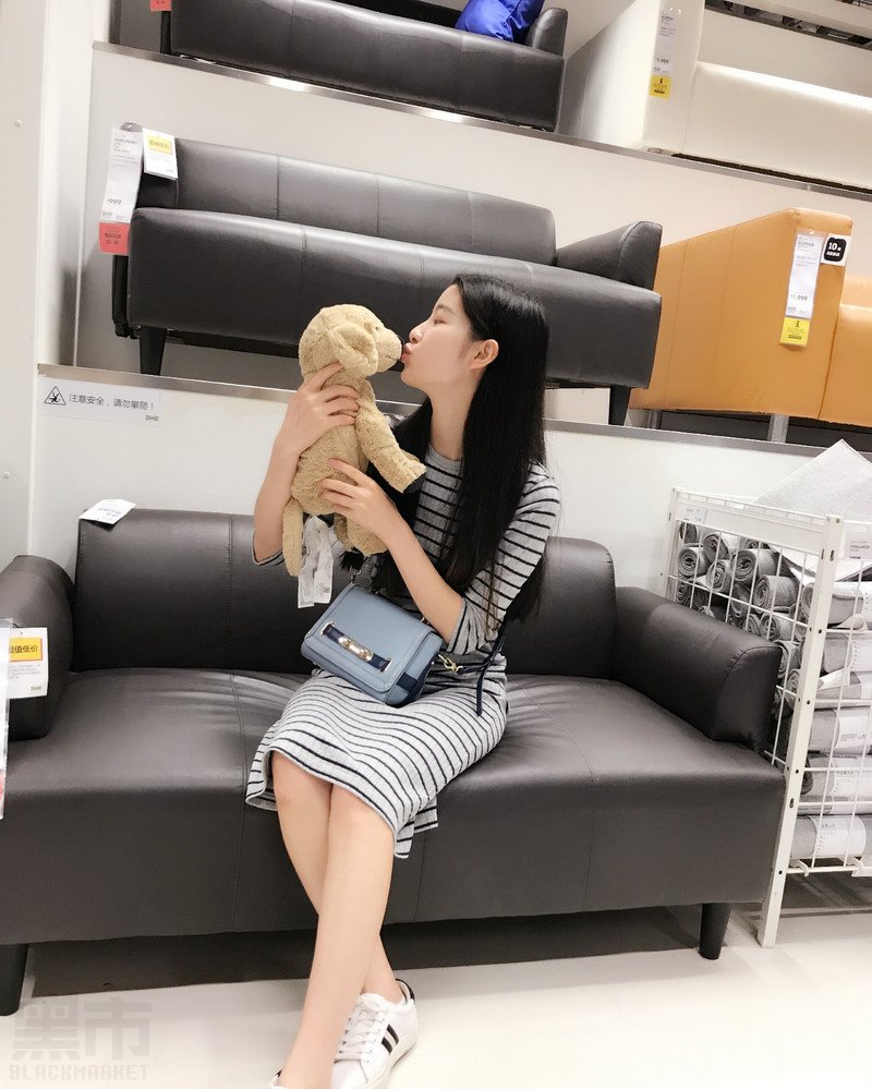 W92_女套图294照片（护士小美女小姐姐素材图片合集 现实普通女生自拍照片合集包装朋友圈）-4
