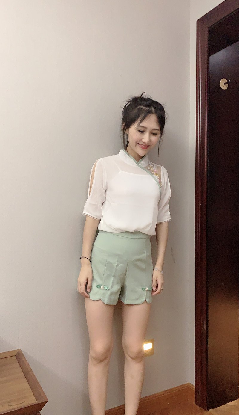 W91_女套图552照片（年轻妈妈辣妈中年女士自拍照 包装微信微商朋友圈无水印高清同人图片合集）-6