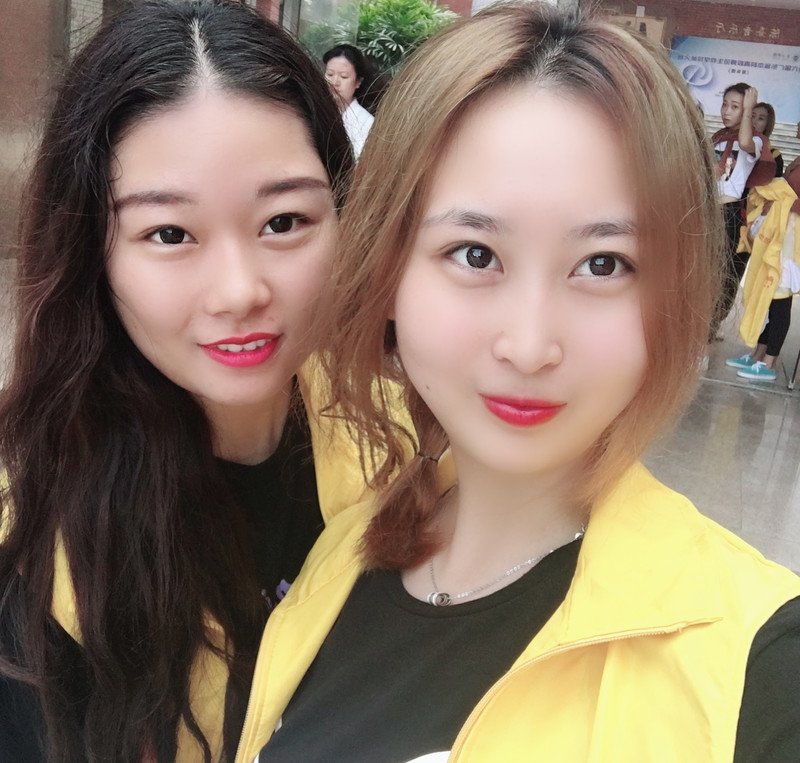 W89_女套图190照片（校园学生微胖真实年轻小女生照片合集 爱自拍同一个人女士微信微商营销养号）-8