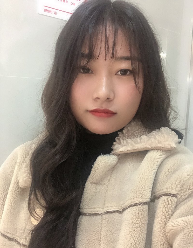 W89_女套图190照片（校园学生微胖真实年轻小女生照片合集 爱自拍同一个人女士微信微商营销养号）-3