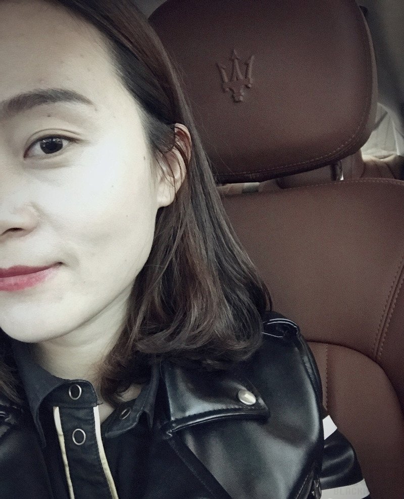 W99_女套图360照片（成功女性富婆素材合集形象照网恋照人物包装微信微商营销素材一整套）-9