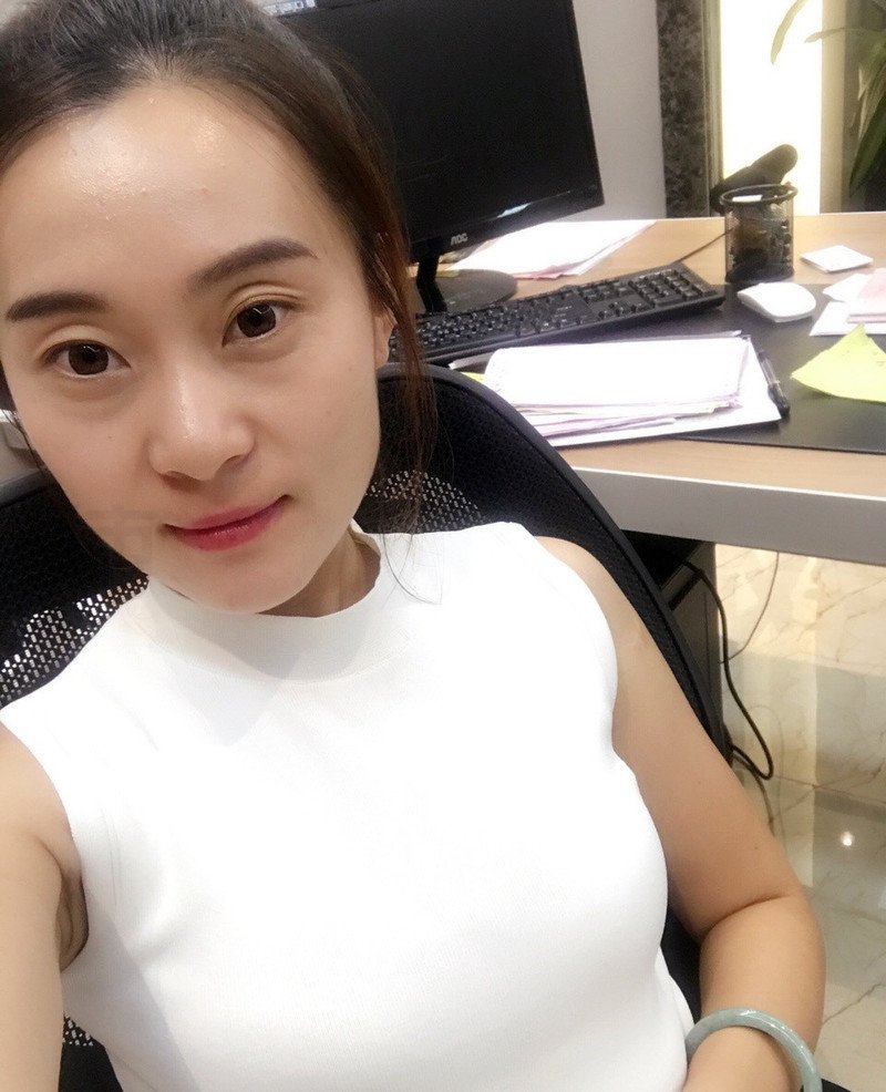 W99_女套图360照片（成功女性富婆素材合集形象照网恋照人物包装微信微商营销素材一整套）-15