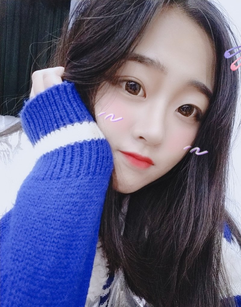 W96_女套图414照片+1视频（青春年轻小女生图片自拍照无水印高清照片组 包装qq空间微信朋友圈）-12