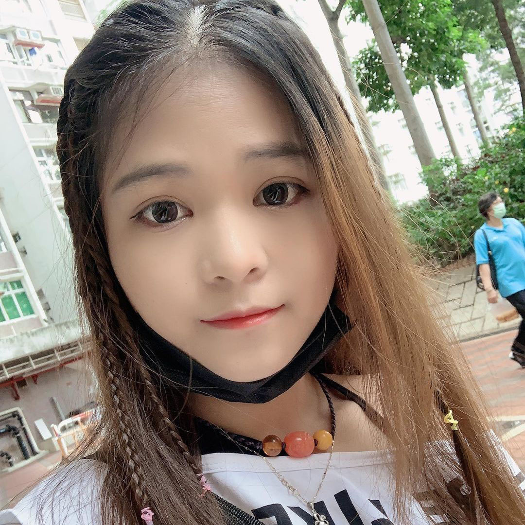 【狗推新人设】微信朋友圈包装素材-套图白富美女孩生活工作吃喝玩乐1313照片186视频-长期更