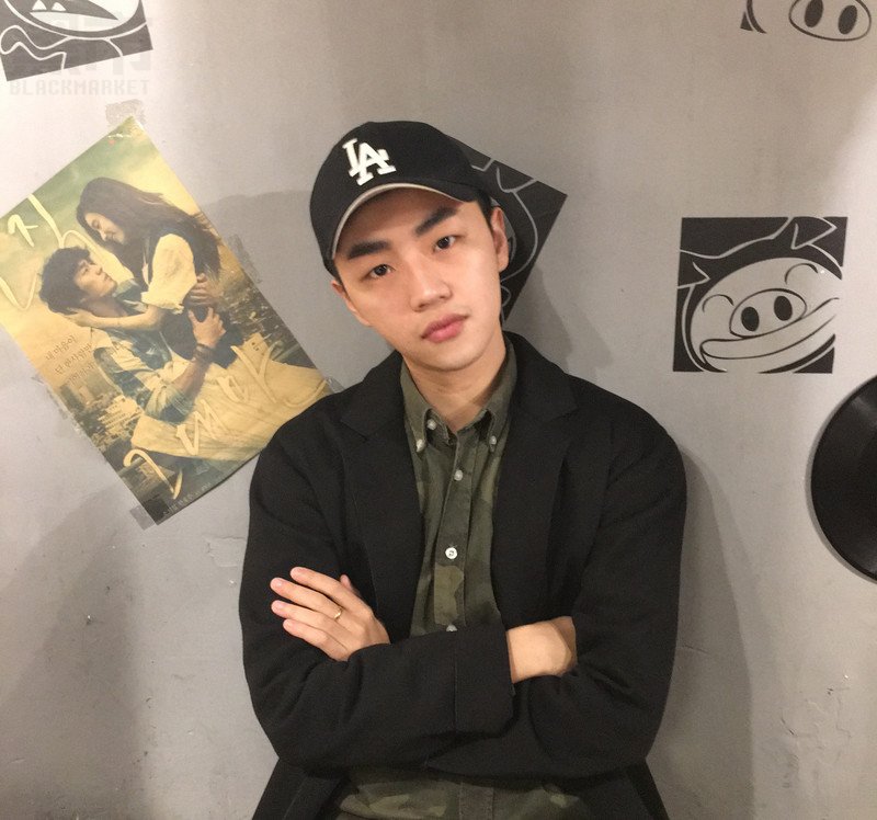 M104_男套图470照片+9视频（二十多岁帅气干净年轻男神生活照 小年轻好身材时尚网恋照片 ）-3