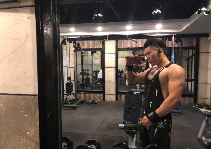 M109_男套图301照片+39视频（有事业心帅哥男神生活照 爱健身达人男生自拍照）-4