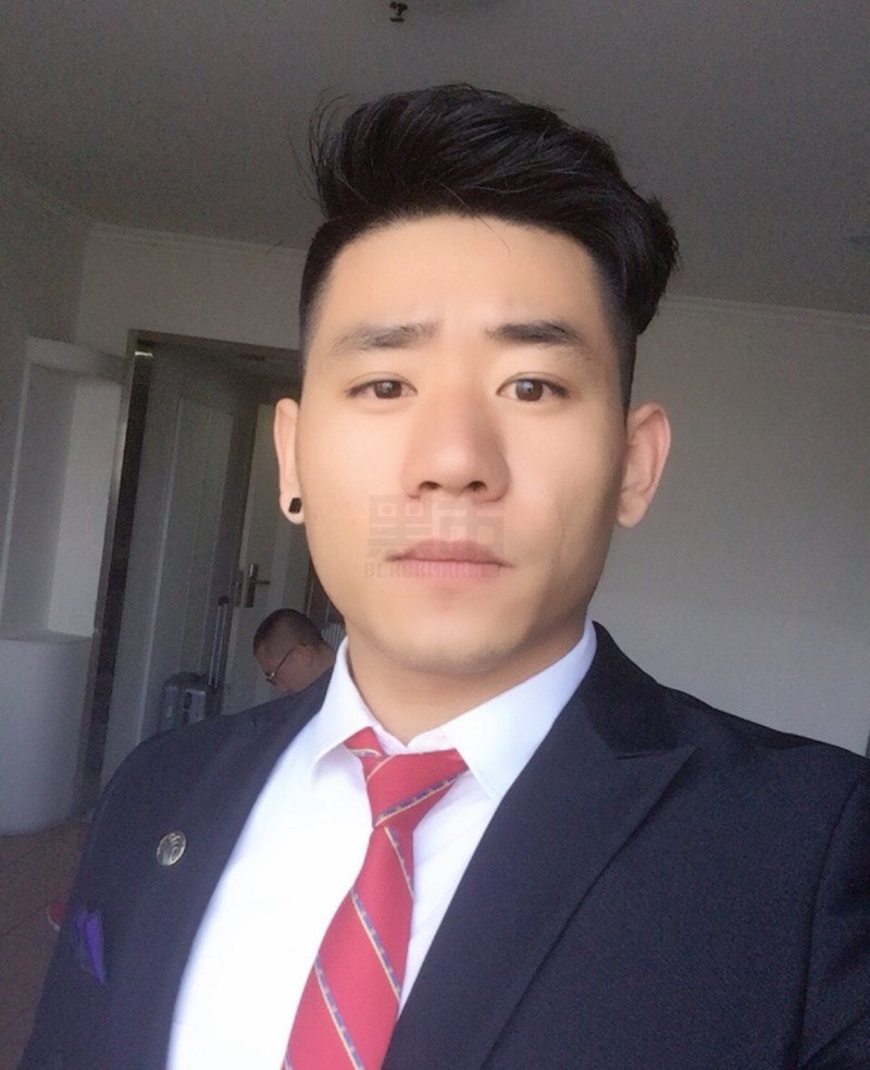 M109_男套图301照片+39视频（有事业心帅哥男神生活照 爱健身达人男生自拍照）-2
