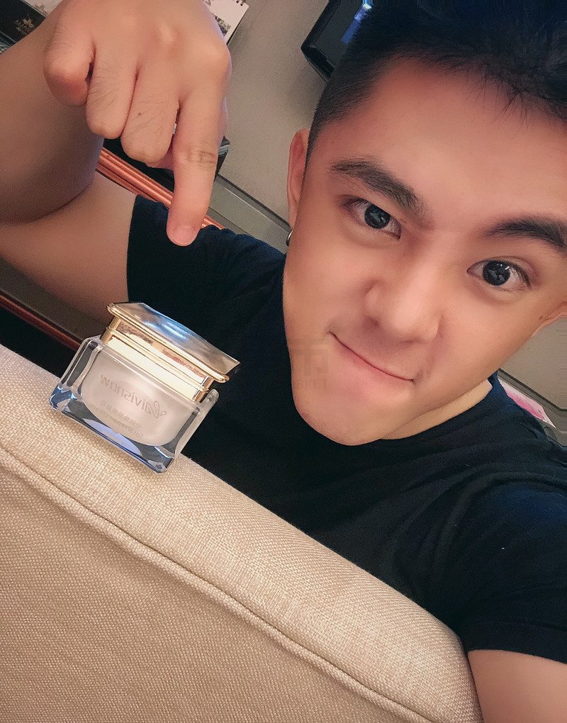 M110_男套图531照片+168视频（年轻的小奶狗男生自拍照 各种自拍卖萌的小青年生活照）-1