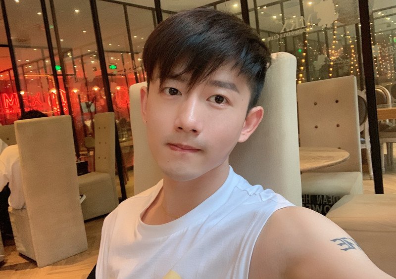 M114_男套图332照片+56视频（真实邻家男孩帅气男神生活照自拍照 同一个人真实素材套图）-16