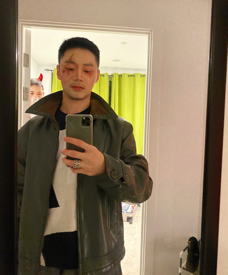 M115_男套图225照片+23视频（中年男神男士帅哥生活照 时尚帅气男神自拍照 有各地旅游照片）-5