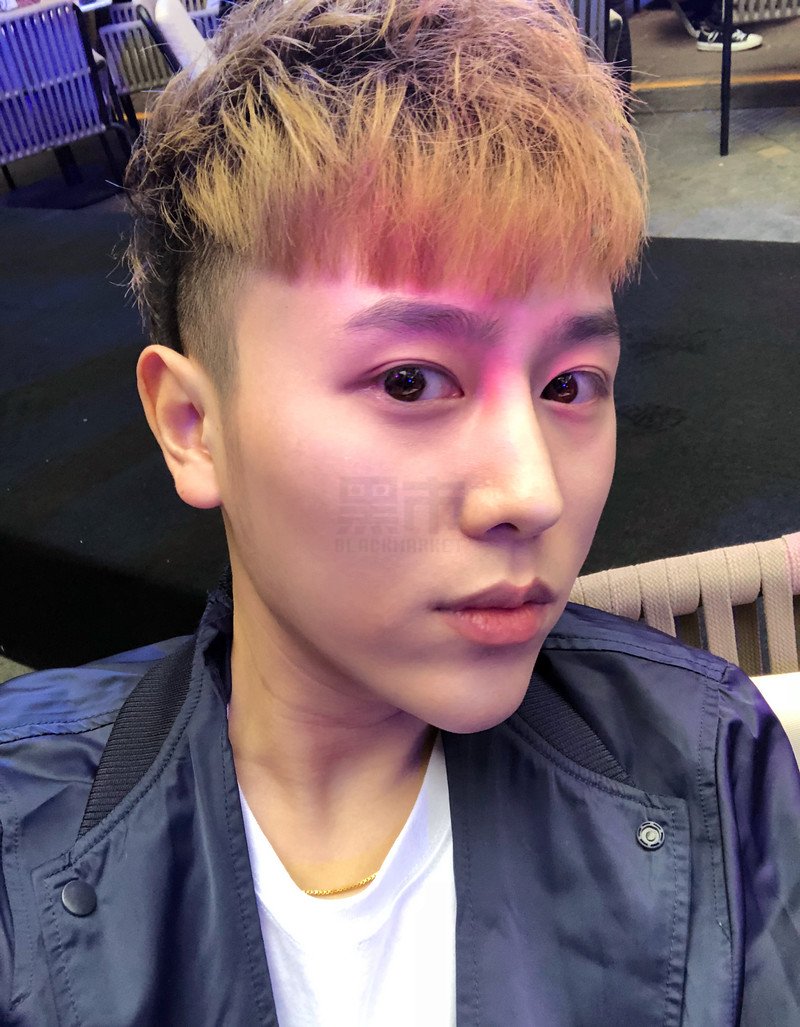 M118_男套图398照片+13视频（爱护肤美妆达人男神自拍照 青春活力男生帅哥生活照）-9