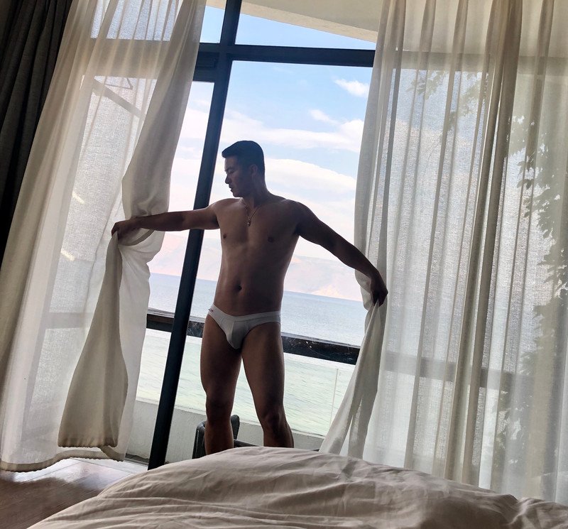 M138_男套图334照片+211视频（40岁非常man的高富帅男神生活照、时尚潮流成熟风格帅哥生活照）-9
