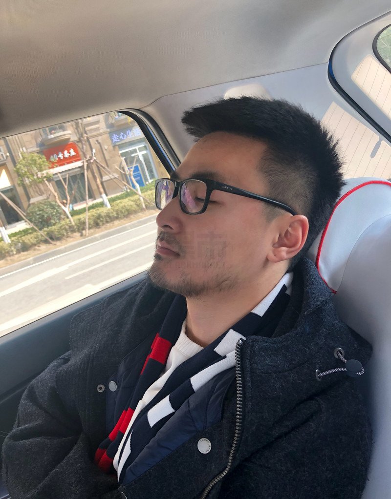 M146_男套图188照片+7视频（手臂有纹身的男神生活照、成熟大叔帅哥同一个人朋友圈素材套图）-8