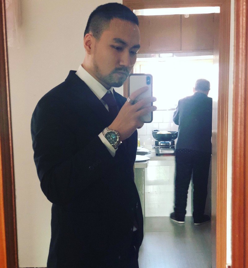 M146_男套图188照片+7视频（手臂有纹身的男神生活照、成熟大叔帅哥同一个人朋友圈素材套图）-16