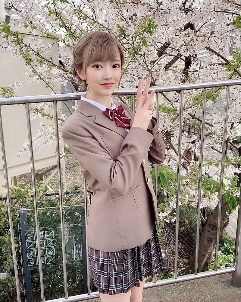 日本美女生活照套图225照片+8视频（日本性感美女套图 国外同一个人套图 形象照清纯网恋照片）RB706-8