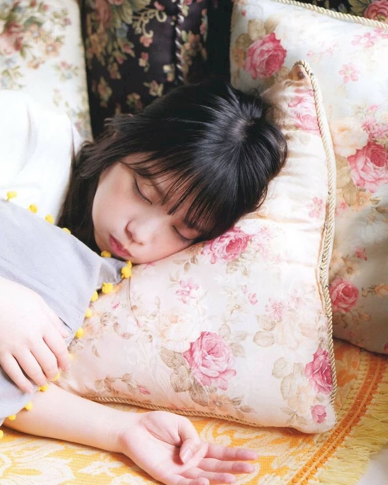 日本美女生活照套图352照片（穿着性感比基尼女神同人素材照 可爱性感漂亮照片人设素材）RB703-3
