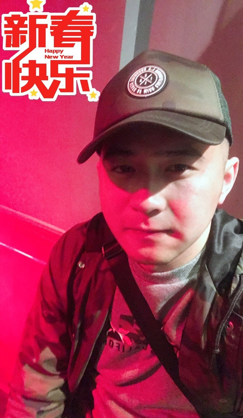 M152_男套图459照片+23视频（三十多四十岁都市白领帅哥生活照、个人自拍照大头照）-9