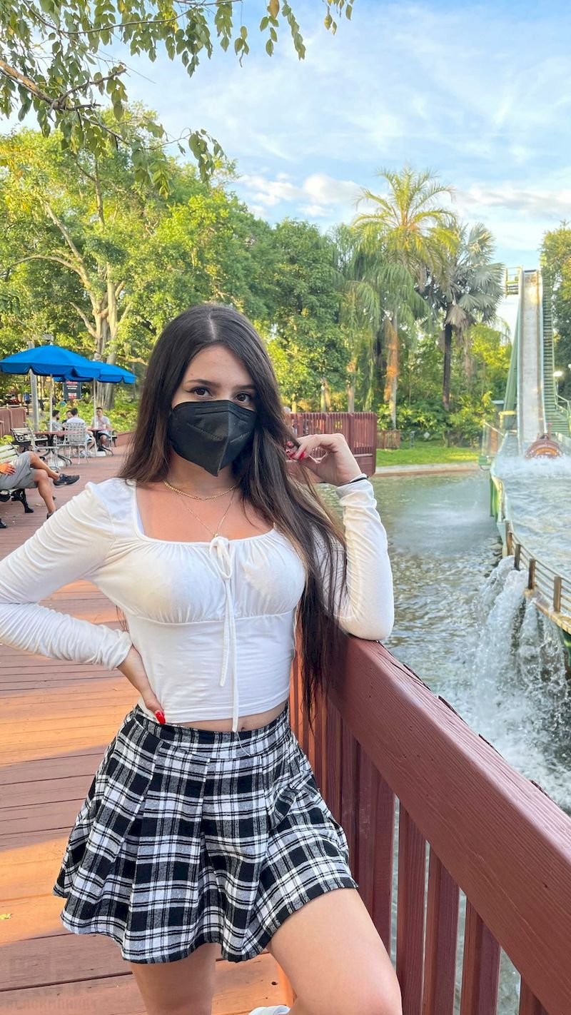 外国美女生活照素材366照片+44视频（微商营销同人图片 外国年轻美女 欧美三方人物包装素材）F806-20