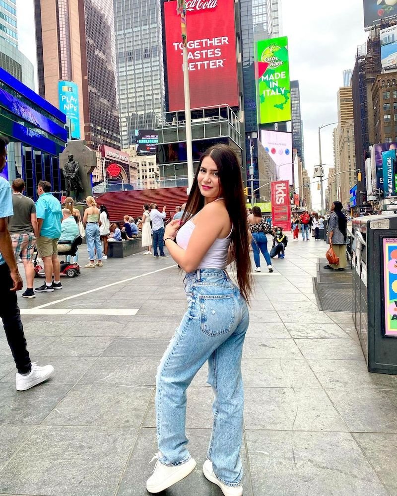 外国美女生活照素材366照片+44视频（微商营销同人图片 外国年轻美女 欧美三方人物包装素材）F806-2